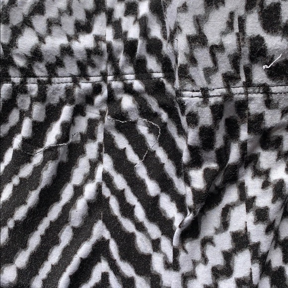 2 Shorts: one BEBOP Sz M & one CYNTHIA ROWLEY Sz S - Picture 8 of 8